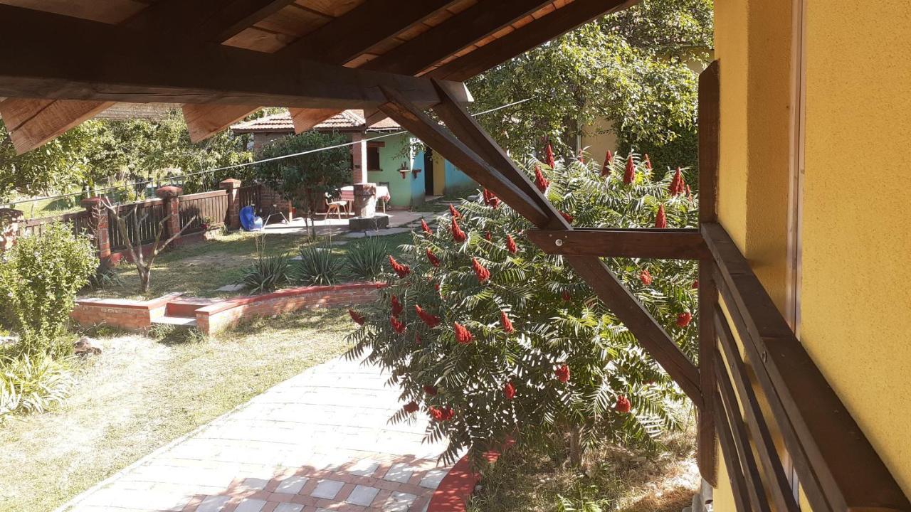 Village House Moo Moo Вране Экстерьер фото