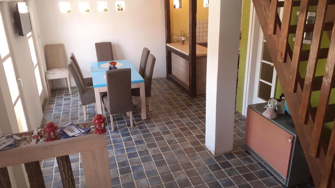 Village House Moo Moo Вране Экстерьер фото